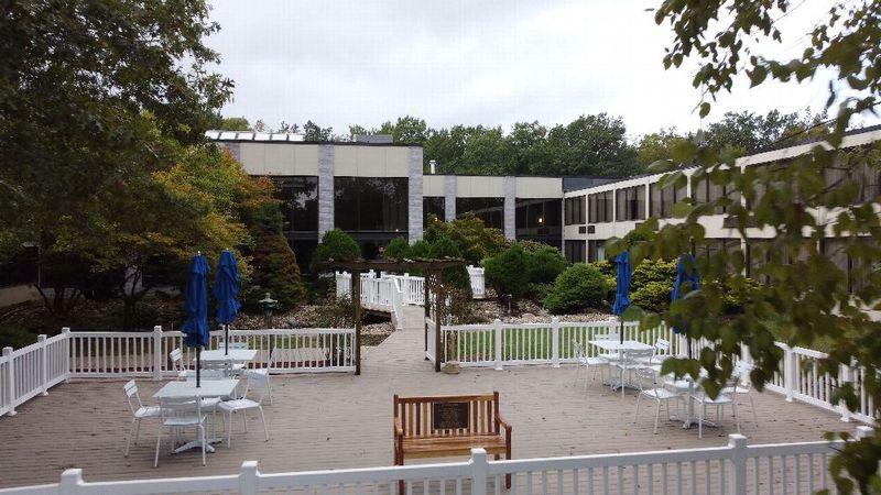 Lincoln Recovery | Illinois Addiction Treatment Center Photo