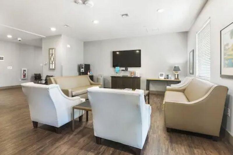 River Oaks Mental Health Services: A Center for Healing & Wellness Photo