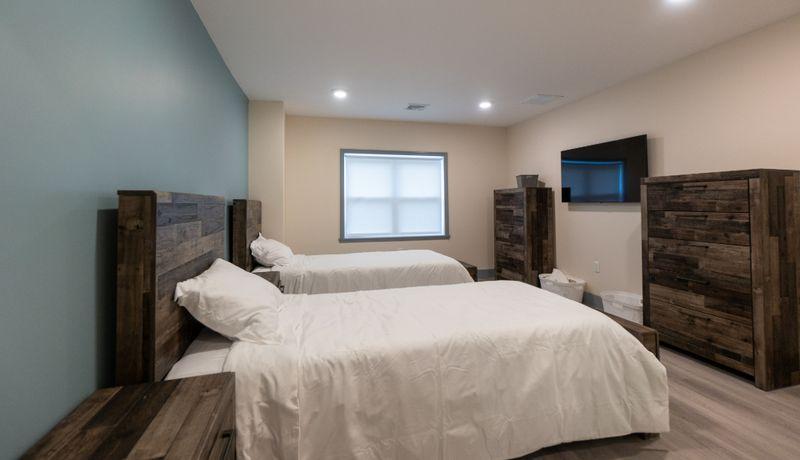 Never Alone Adolescent Addiction Treatment Center Photo