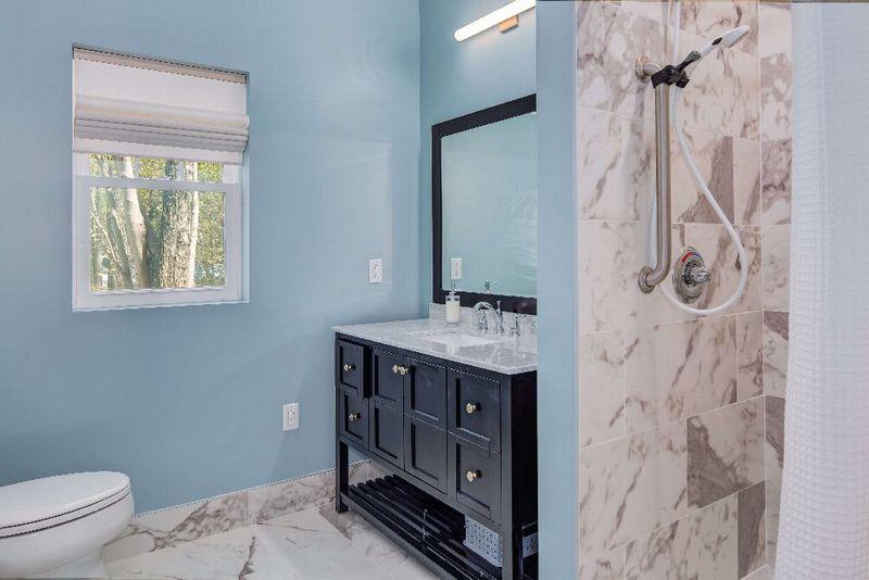 Maryland Center for Addiction Treatment - Bathroom
