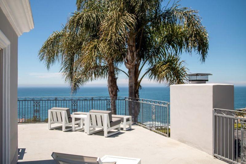 California Detox luxury rehab in Laguna Beach, California