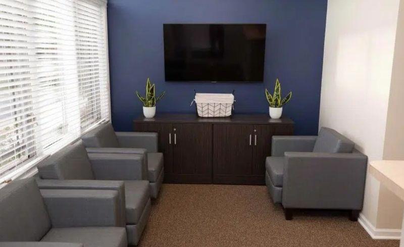 Recovery Centers of America at St. Charles Outpatient Photo