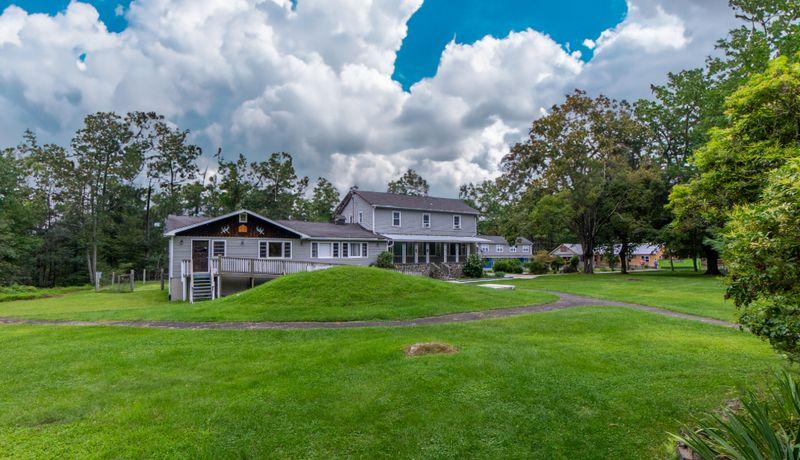 Never Alone Adolescent Addiction Treatment Center Photo